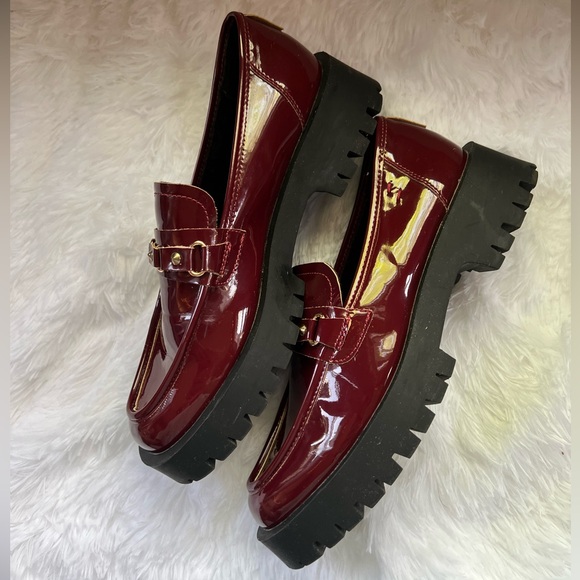 Lug Sole Patent Loafers Maroon - Picture 5 of 6